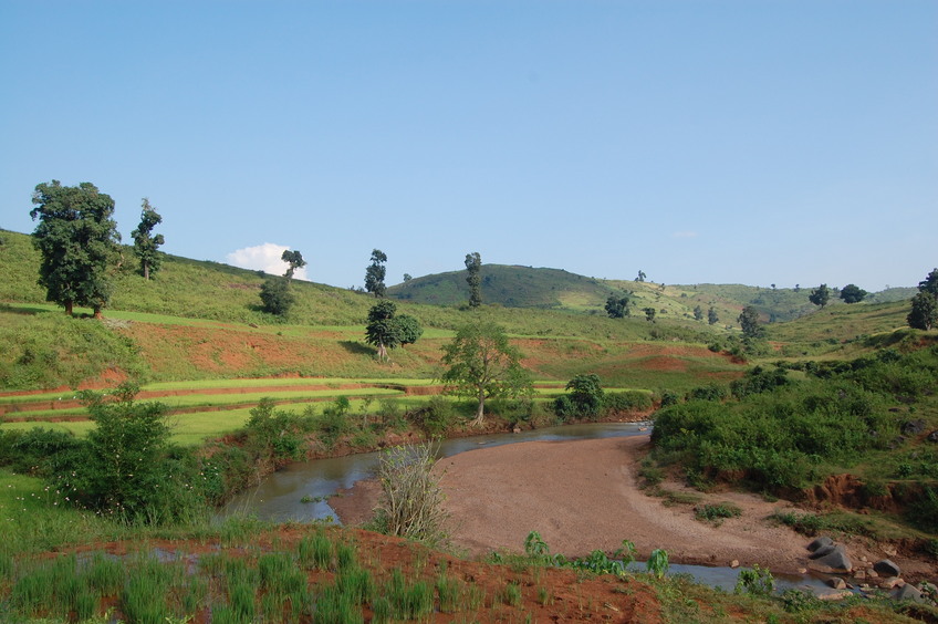 Panoramic views of the confluence point