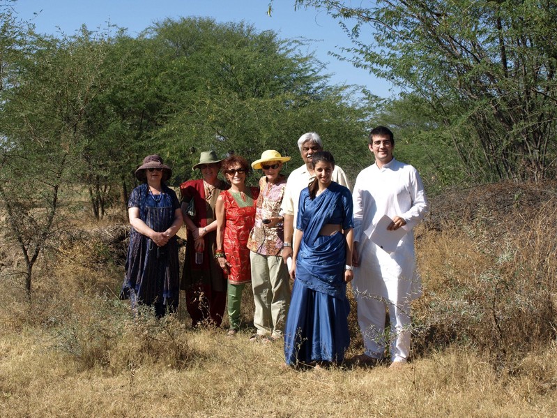 At The Confluence: Paula S, Joanne O'Donnell, Marilyn Ruman, Les Klein, Dinesh Joshi, Emma Joshi, John Herman