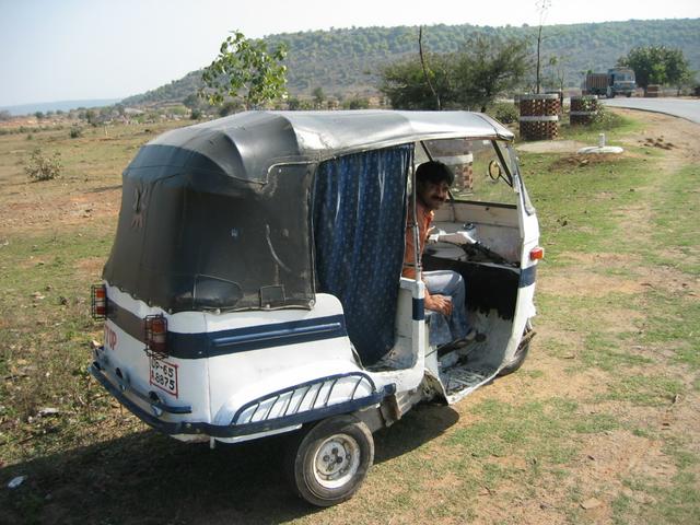 The autorickshaw and driver we took from Varanasi to the site