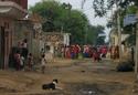 #7: Singing women approaching the place where we parked the car