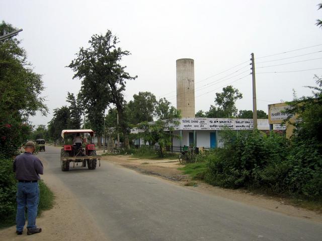 The view down the road near the confluence, looking south