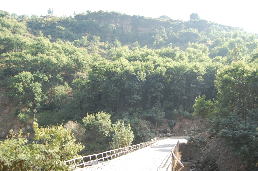 Bridge from which the road goes off the highway