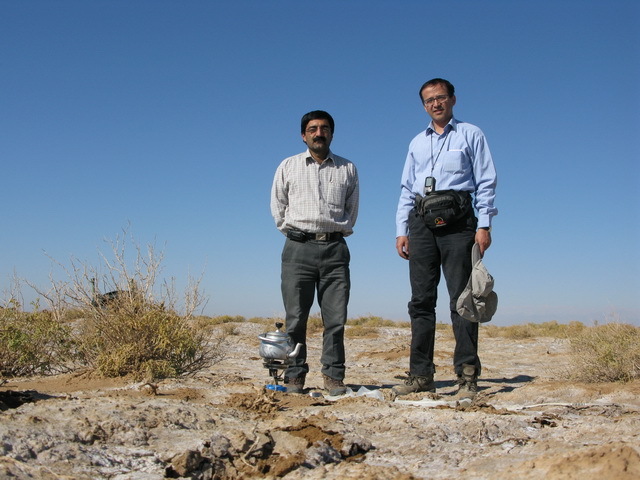 Saeed Taghinejad (left) and Sirous Nekooei (right)