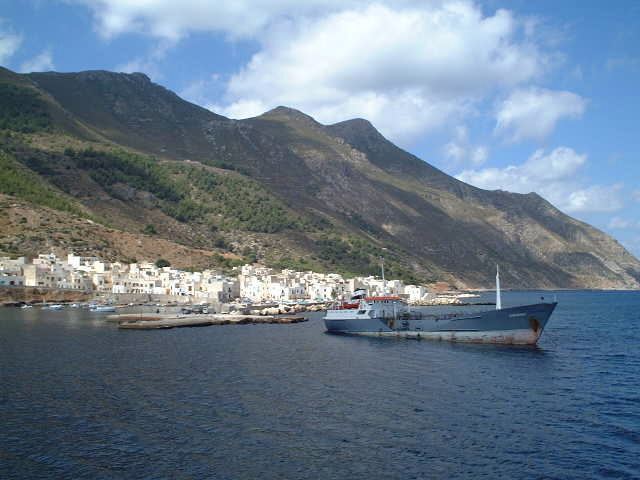 Settlement on Marettimo - Il villaggio su Marettimo