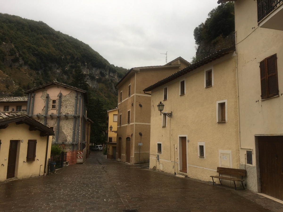 The village Monte Cavallo directly below the Confluence