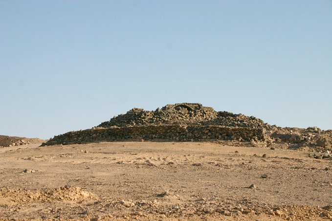 The ruined Roman fort of Usaykhim, 7.5 km from the CP