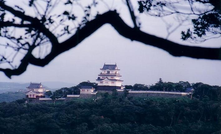 Hirado Castle