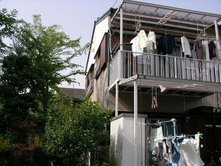 #1: Looking north - this house was just putting out the laundries