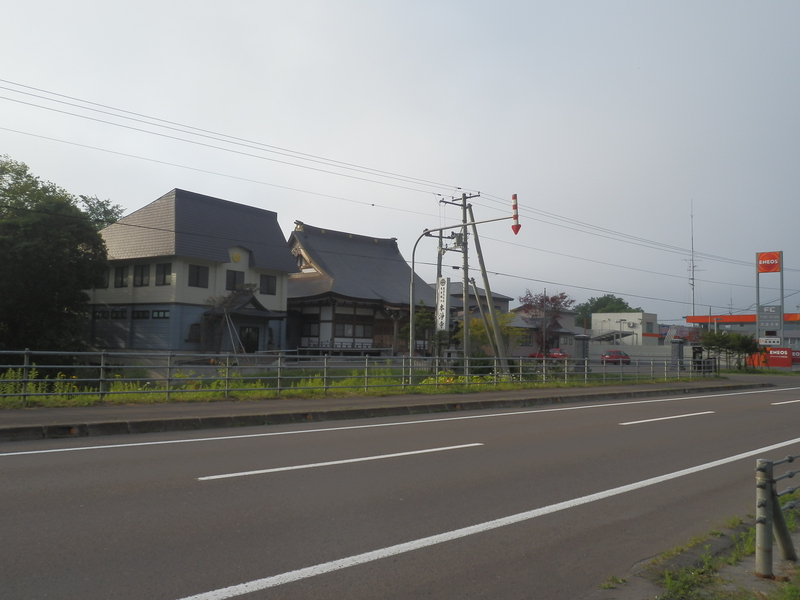 Temple in 400 m Distance