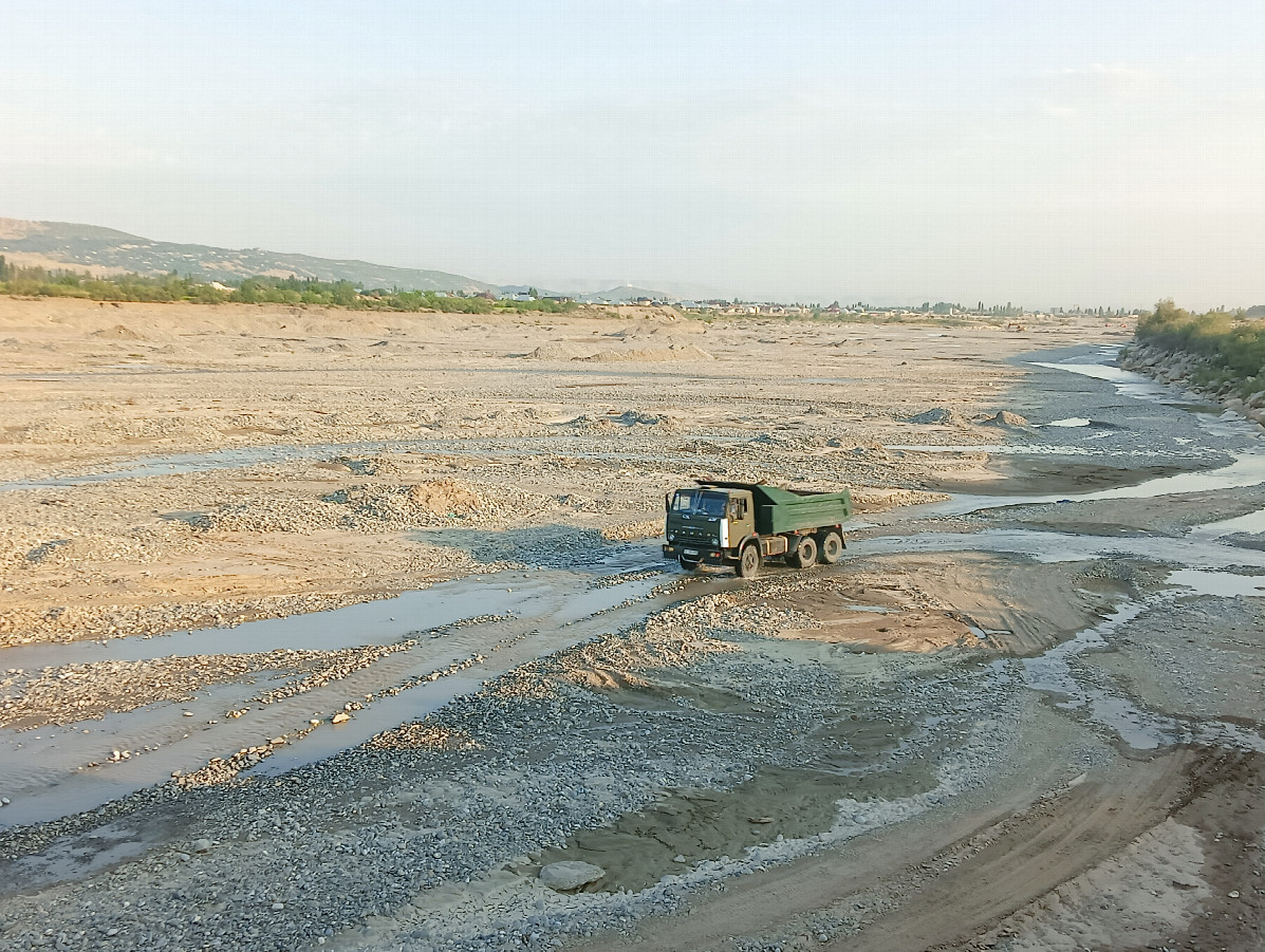 Truck on the riverbed