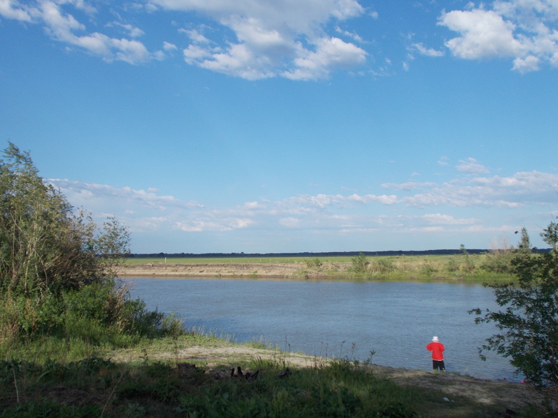 Вид в сторону слияния/View towards confluence