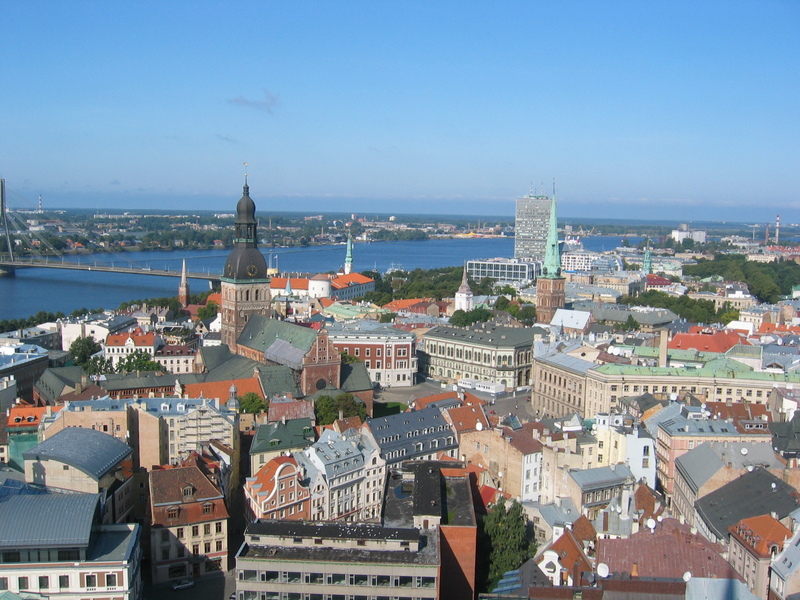 Confluence seen from Saint Peter's Church (10 km)