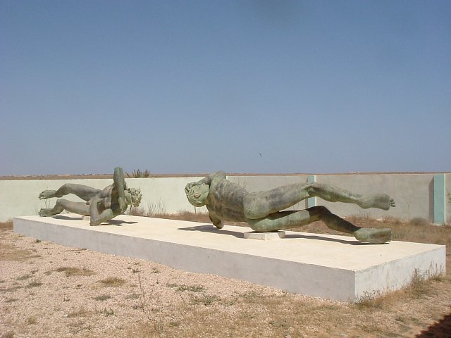 Bronze statues of the Philaeni brothers from the Arch