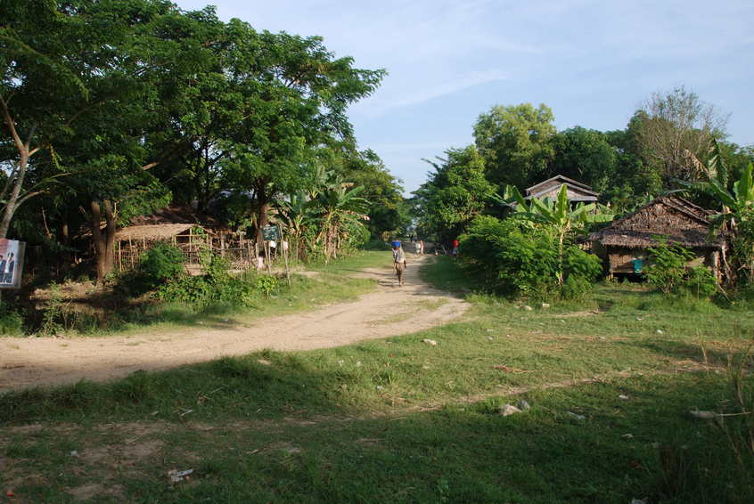 The closest village - about 1000 meters from the Confluence Point