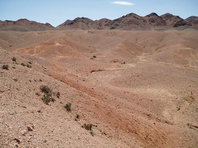 General View to the South, concluence in the foreground