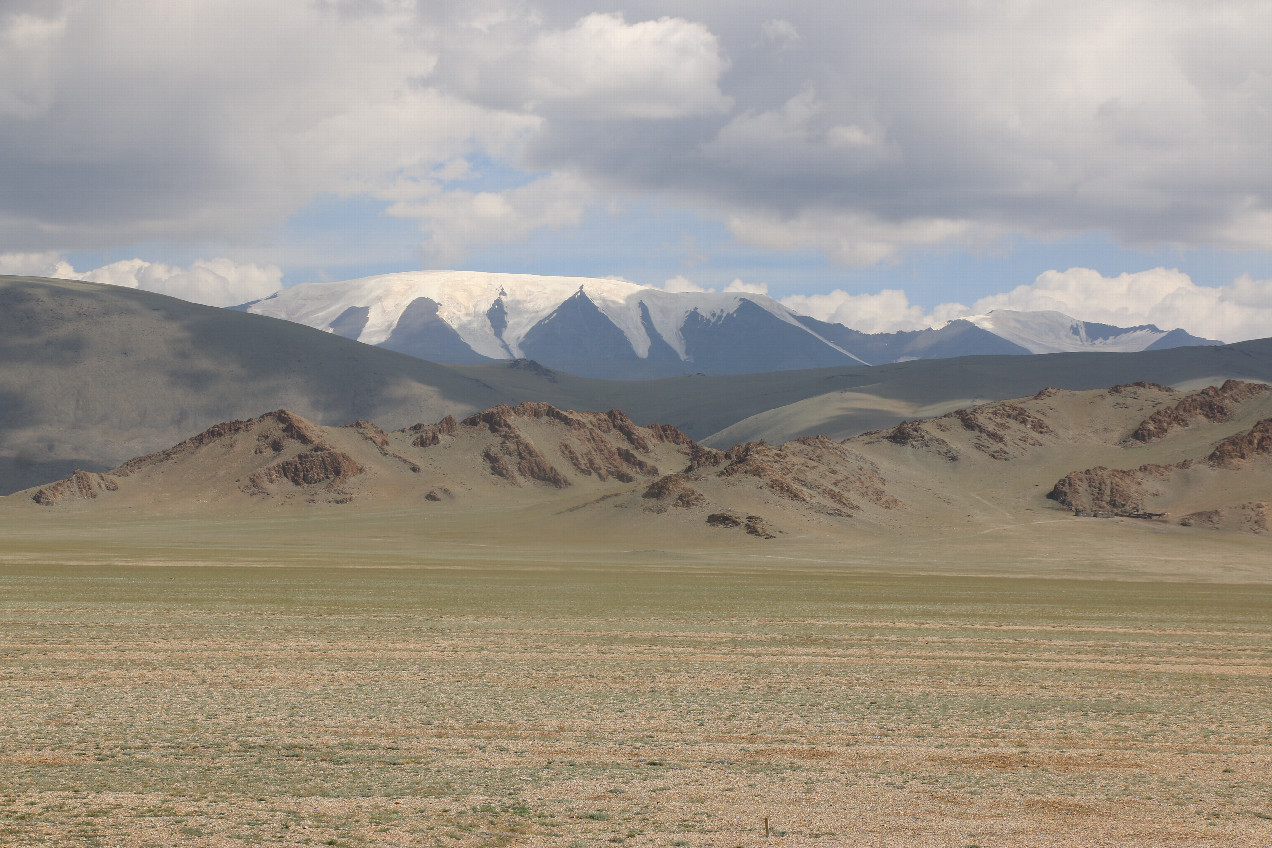 Tsambagarav mountain