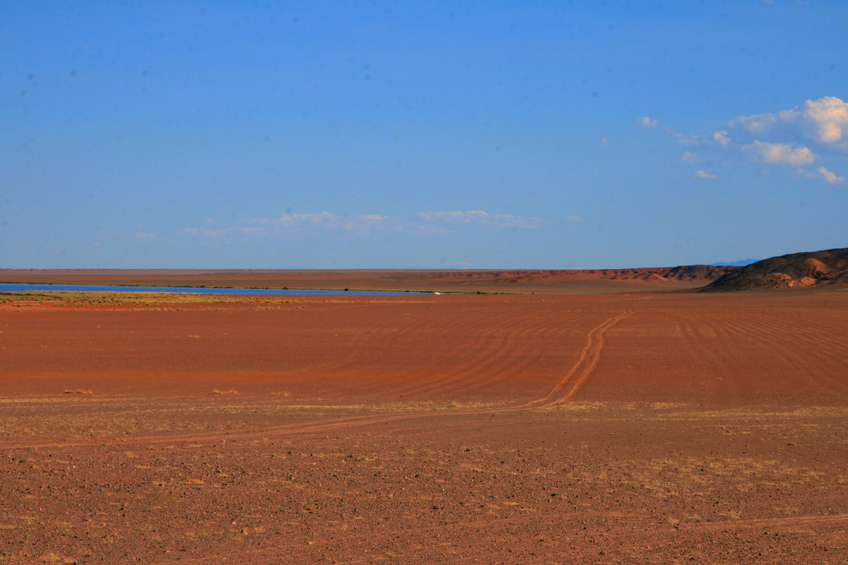 Depression where we turned-off from lake towards south-west to reach confluence on upper plateau