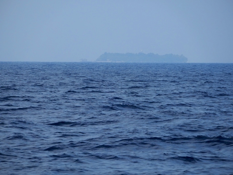 The Confluence facing East to Ellaidhoo