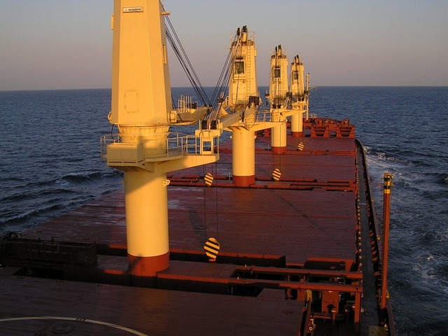 Sailing through slight seas along the Mexican coast towards Panama