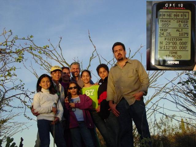 The happy group: Fernanda, Gela, Lupita, Raquel, Alberto, Emilio, Lorena y Luis