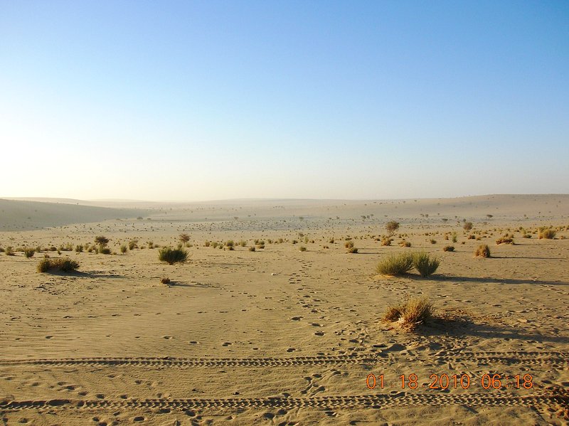 At Tigrimi, looking south towards the Confluence