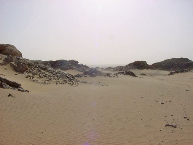 Looking west from the top of the cliffs toward Dirkou