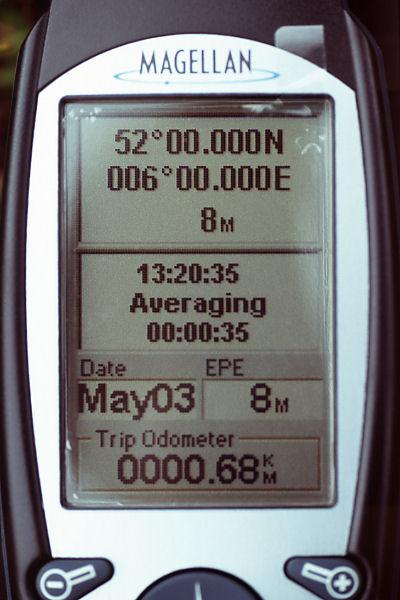 GPSr display readings at the degree confluence