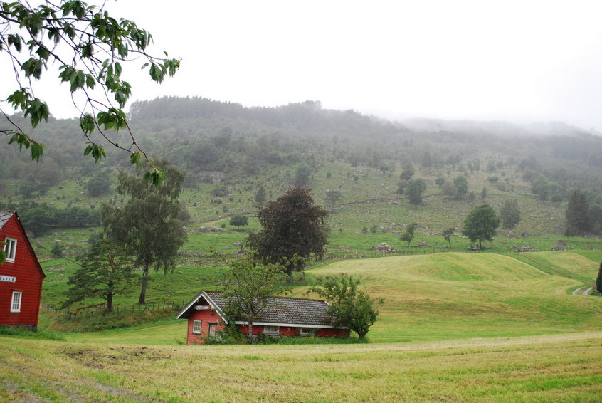 View to the CP from a distance of 850 m.