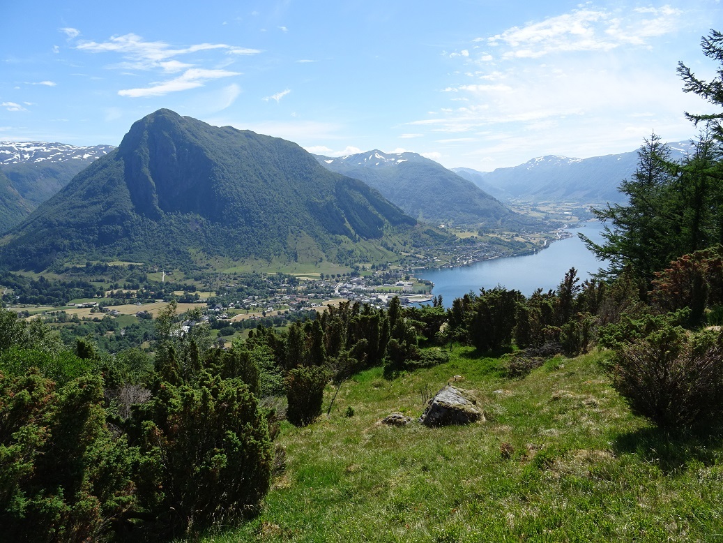 Wonderful overlook of Rosendal from the CP