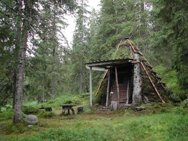 Turf hut only 200 meters from the confluence