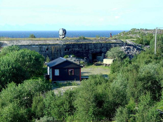 Batterie Dietl area (Bunker # 2) / Batterei Dietl Anlage