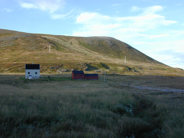 Looking up at the confluence from the road