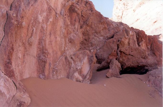 Close up of the crust with layers of rock salt