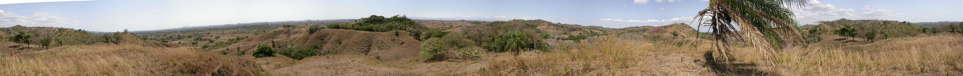 another panoramic view few meters NW of confluence (from hilltop)