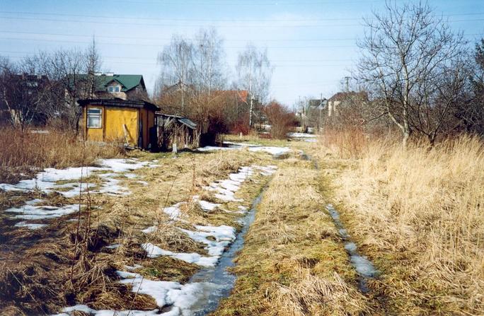 General view of the confluence (towards W)