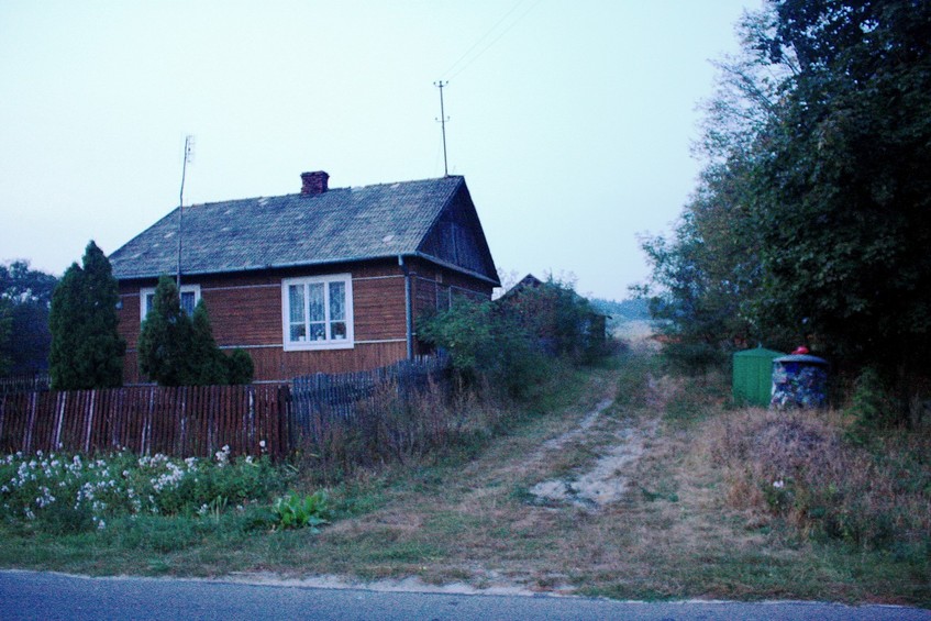 Road near house in the direction of CP