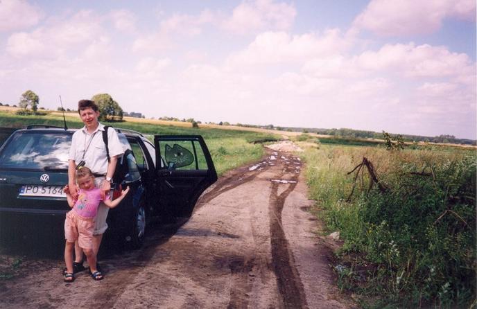 Our car parked ca. 600 m away from the confluence (view towards N)