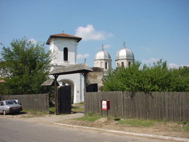 Comana Monastery/Manastirea Comana