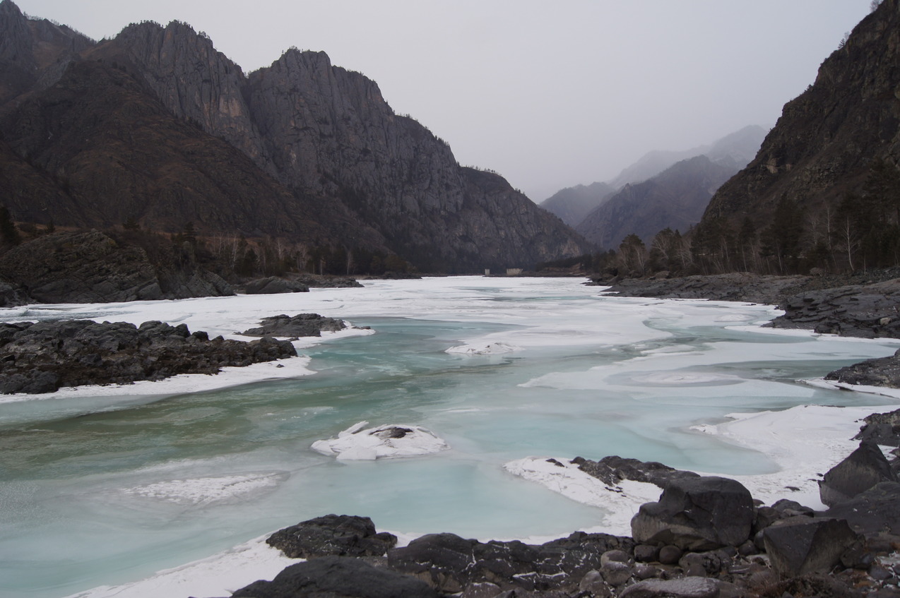 Зимняя Катунь / Katun in winter