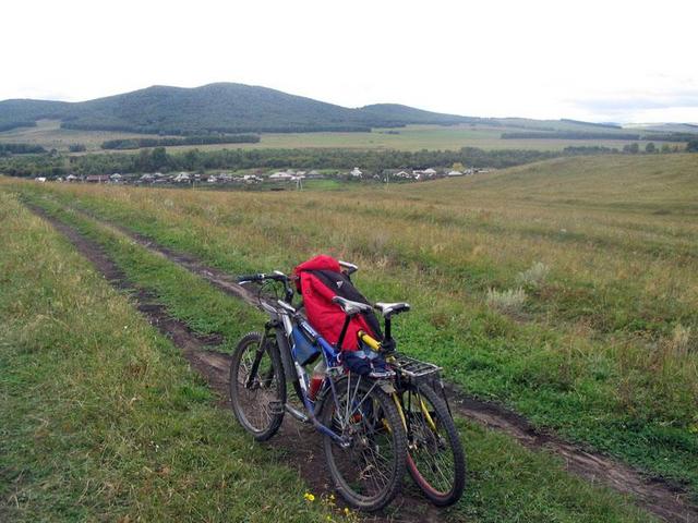 General view. Bikes are definitely at the point. Dekhanovka can be seen.