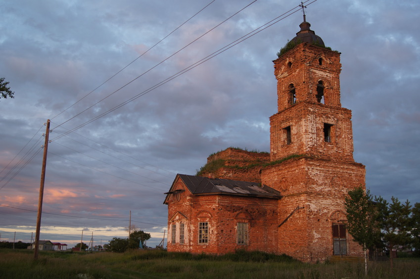 "Ориентир", вид справа / "Landmark", another view