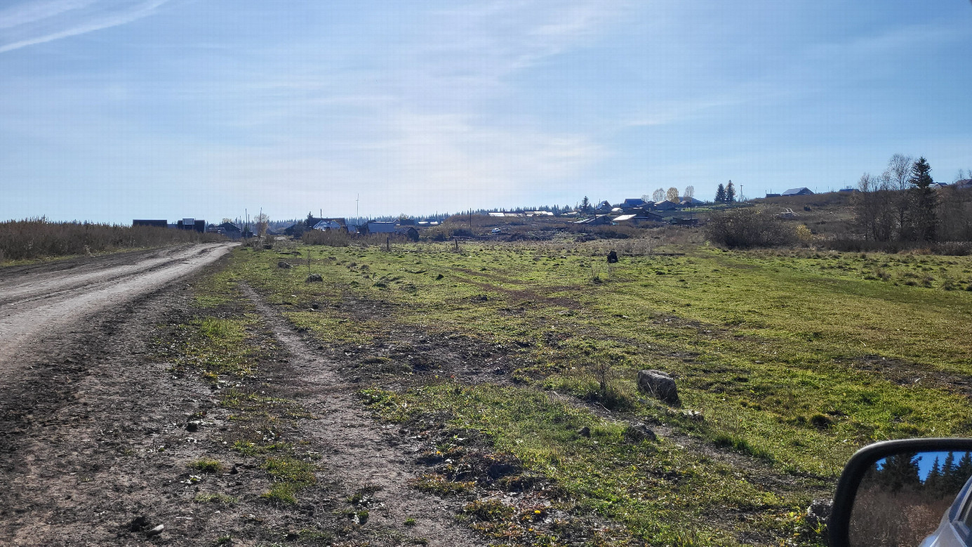 Вид в сторону села Никольское / View towards Nikolskoye