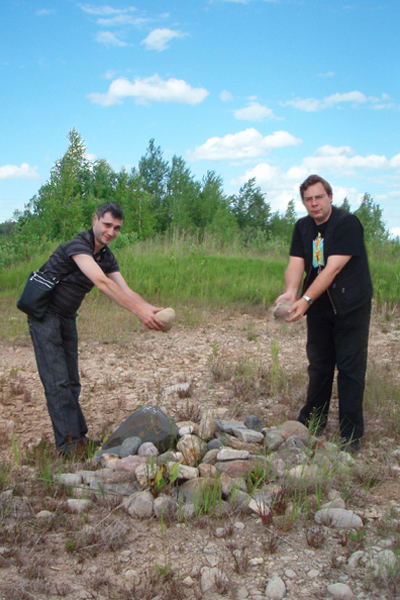 Anar Polunov and Anatoly Terentiev constructed a stone pyramid near DCP