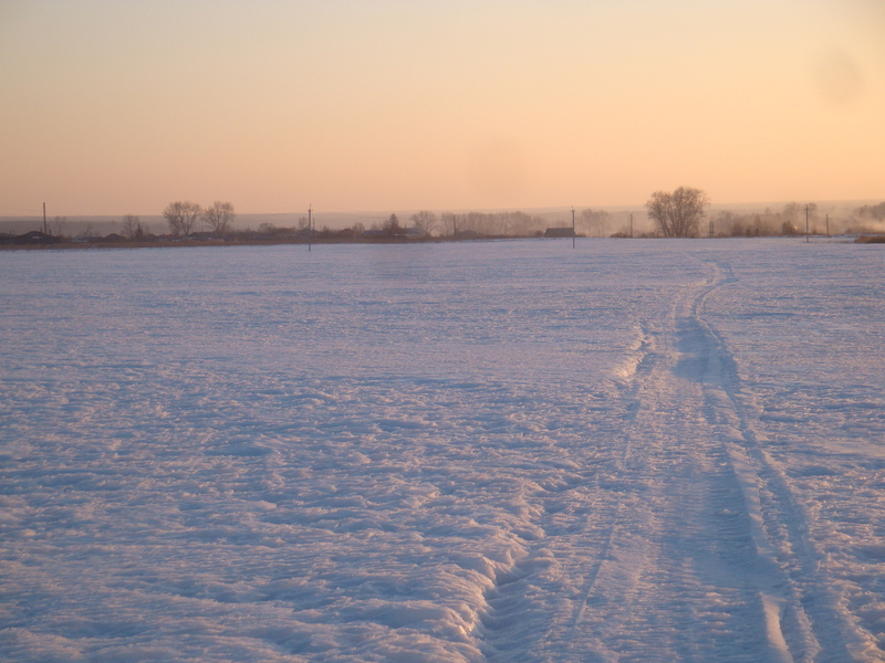 След снегохода / Snowmobil trace