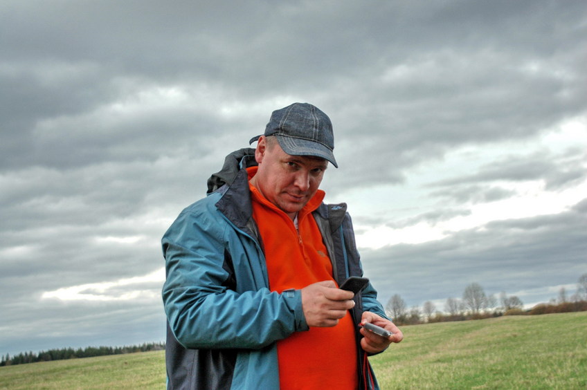 Visitor and his gadgets