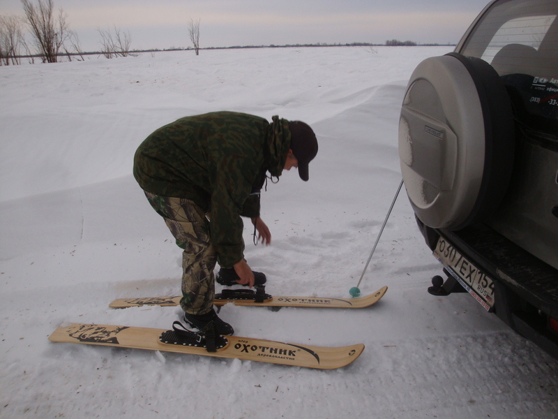 Вперед на лыжах / On skis