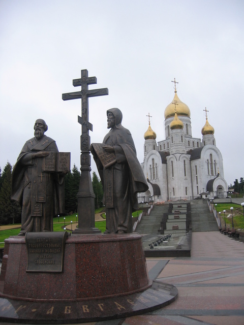 he ensemble of the Orthodox Cathedral in Khanty-Mansiysk