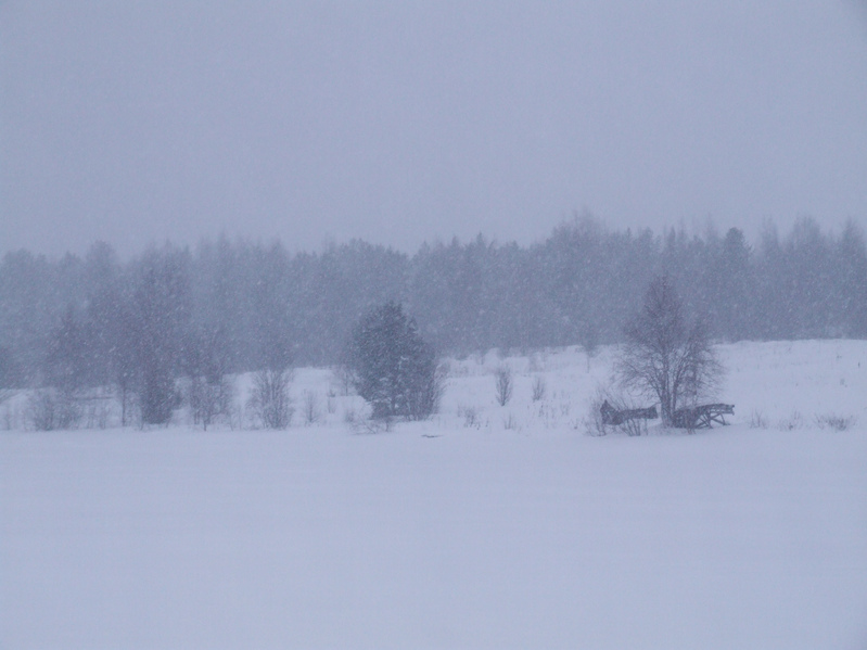 Снегопад. Рыбацкая избушка / Snowfall. Fisherman's cabin