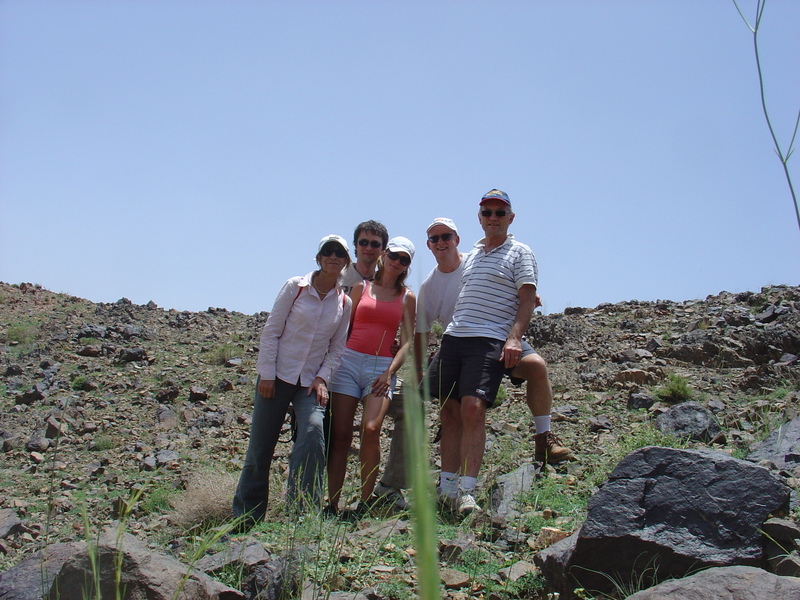 The intrepid confluence team from Jidda at the spot