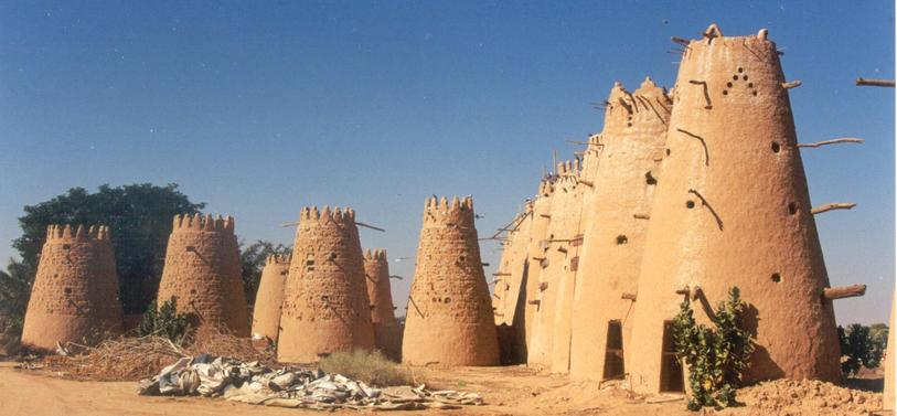 Ornate dove cotes near al-Kharj